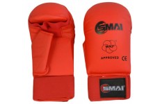 Перчатки SMAI с защитой большого пальца. Цвет красный. Одобрено WKF