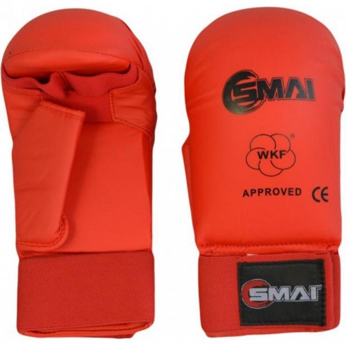 Перчатки SMAI с защитой большого пальца. Цвет красный. Одобрено WKF