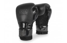 Боксерские перчатки TITLE BLACK Boxing