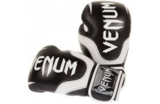 Боксерские перчатки Venum Absolute 2.0 Boxing Gloves
