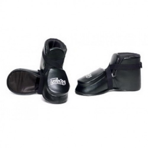 Футы тренировочные для кикбоксинга Fairtex KBB2