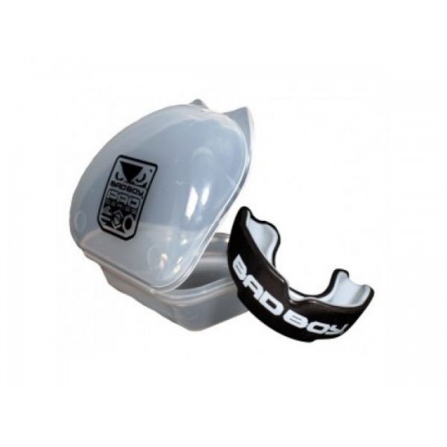 Капа боксерская Bad Boy Pro Series Black