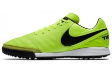 Бутсы Nike TIEMPOX MYSTIC V TF 819224-707